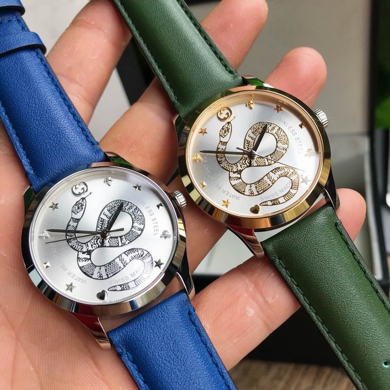 Gucci watch 102228